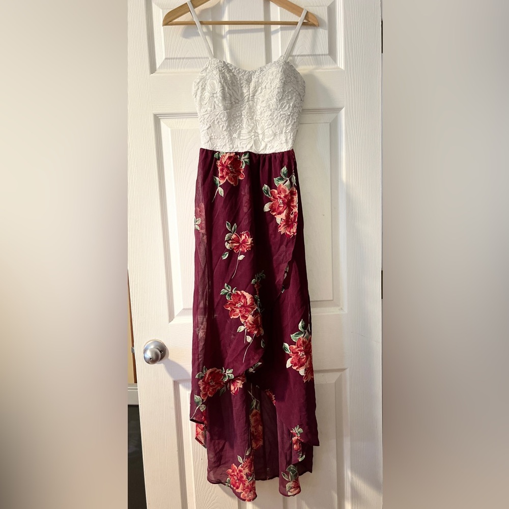 Excellent used condition- worn 1X. Size M